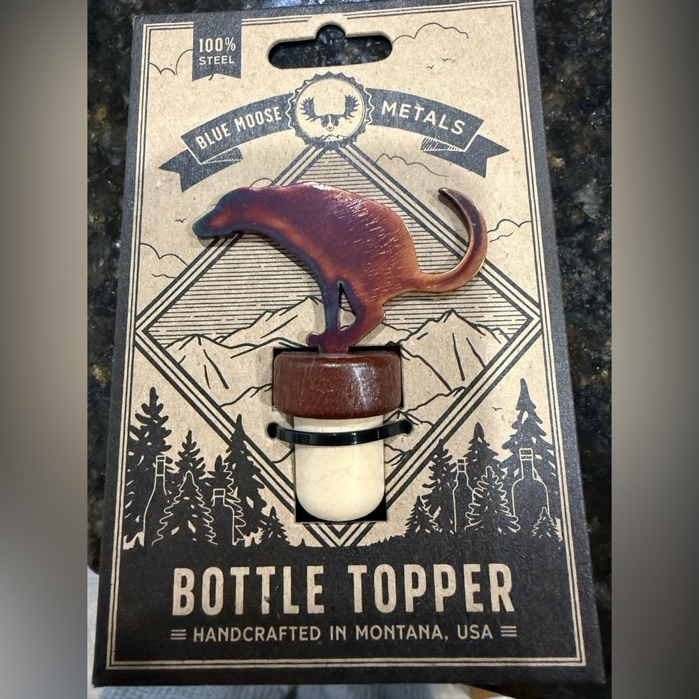 Brown Bottle Topper Bronze Dog